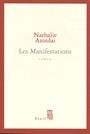 Couverture du livre Les manifestations - AZOULAI NATHALIE - 9782020802178