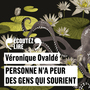 Couverture du livre Personne n'a peur des gens qui sourient - Ovaldé Véronique - 9782072842566